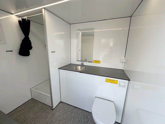 Cool4all_MobieleBadkamer_2